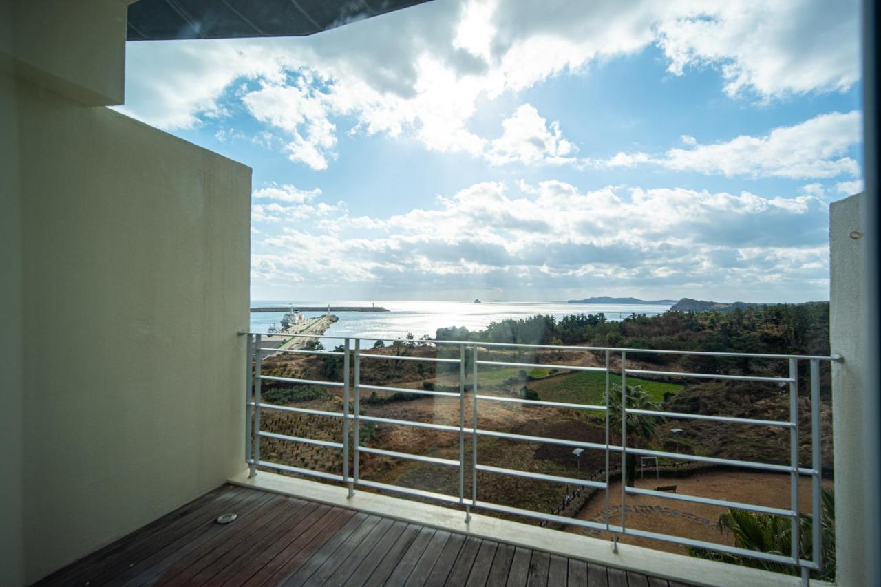 Y Resort Jeju Σεογκουίπο Εξωτερικό φωτογραφία