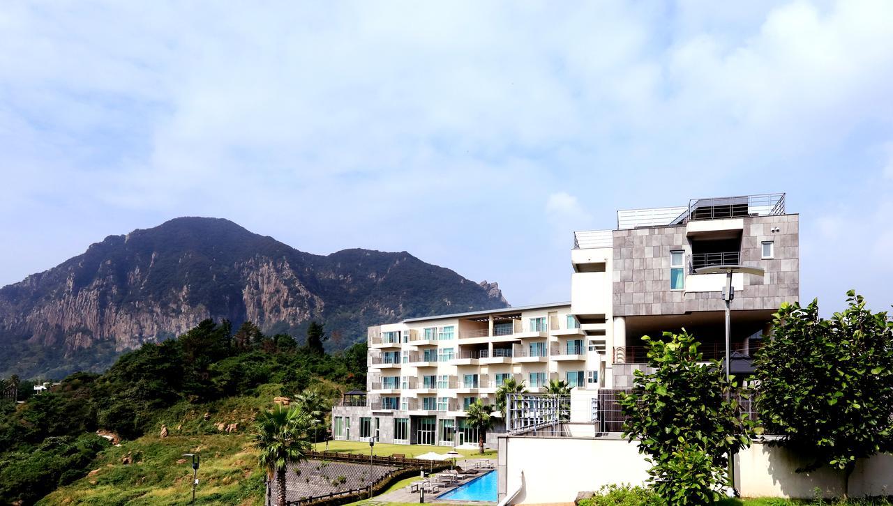 Y Resort Jeju Σεογκουίπο Εξωτερικό φωτογραφία