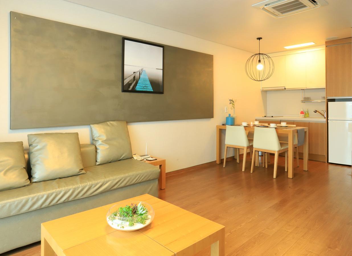 Y Resort Jeju Σεογκουίπο Εξωτερικό φωτογραφία