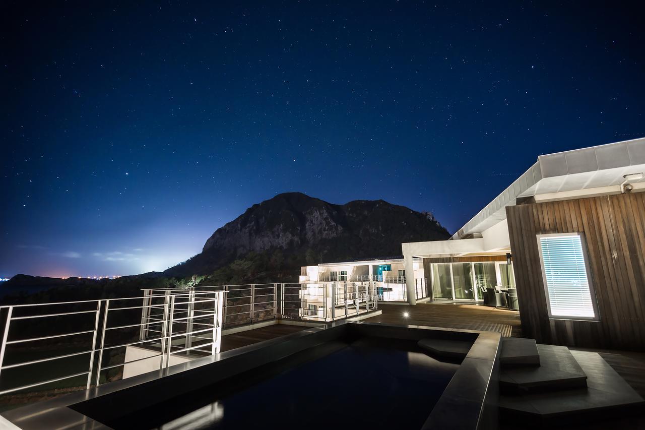 Y Resort Jeju Σεογκουίπο Εξωτερικό φωτογραφία
