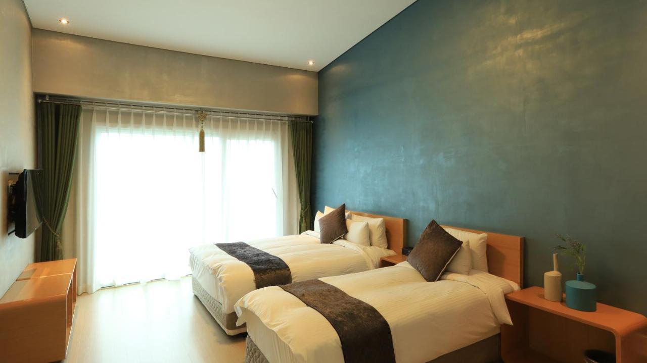 Y Resort Jeju Σεογκουίπο Εξωτερικό φωτογραφία